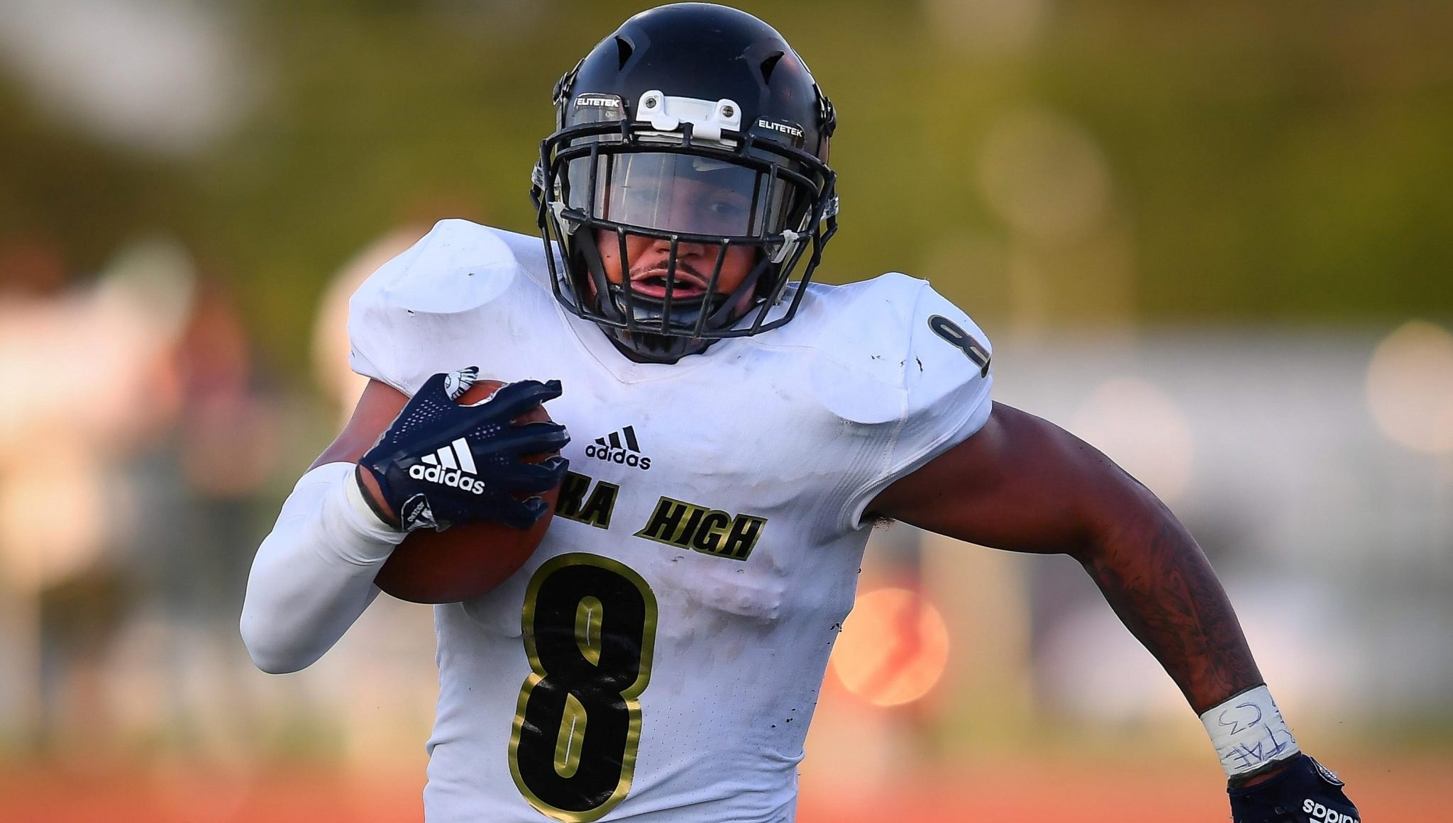 Kansas takes the ex Topeka High star Ky Thomas MDMH Topeka